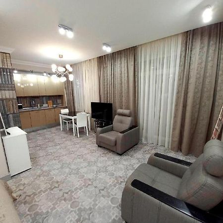 Inn Home Apartments-Olimpiysky Stadium Area Kiev Buitenkant foto
