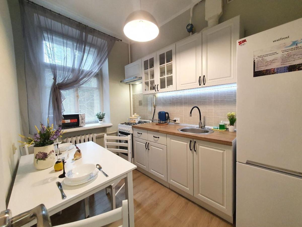 Inn Home Apartments-Olimpiysky Stadium Area Kiev Buitenkant foto