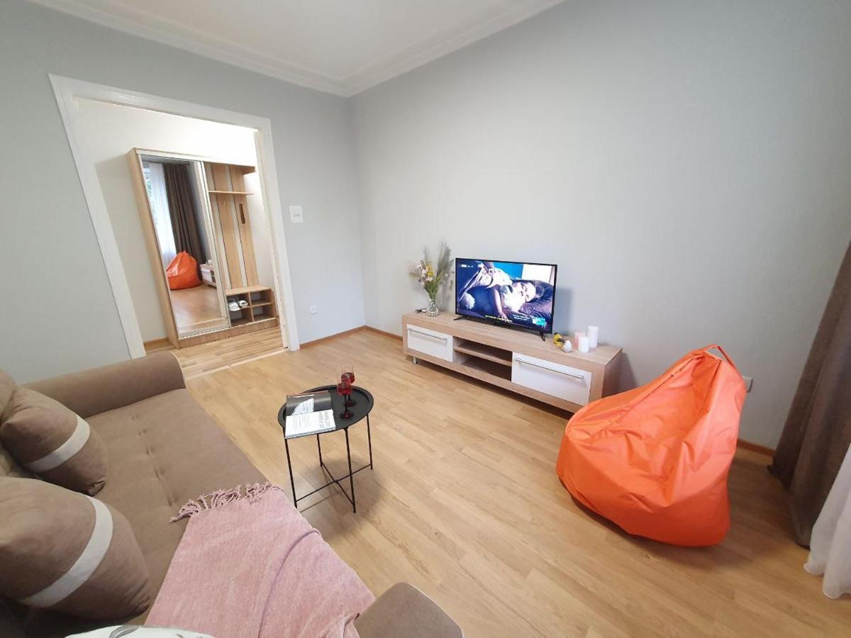 Inn Home Apartments-Olimpiysky Stadium Area Kiev Buitenkant foto