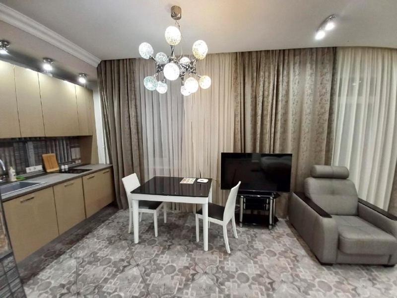 Inn Home Apartments-Olimpiysky Stadium Area Kiev Buitenkant foto